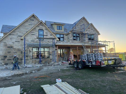 MP Roofing & Remodeling