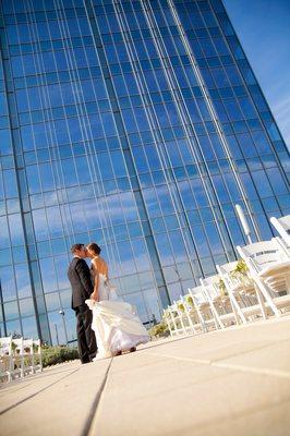Are you planning your destination wedding in Nashville? Call us and we will work with you plan the perfect event for you and your guest!