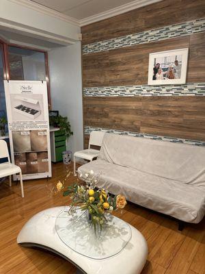 I have been here for few years, my skin gets better. Susie is so nice!