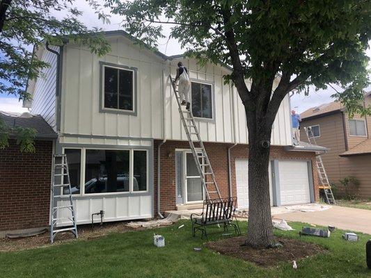 Tom's Top Notch Painting Inc