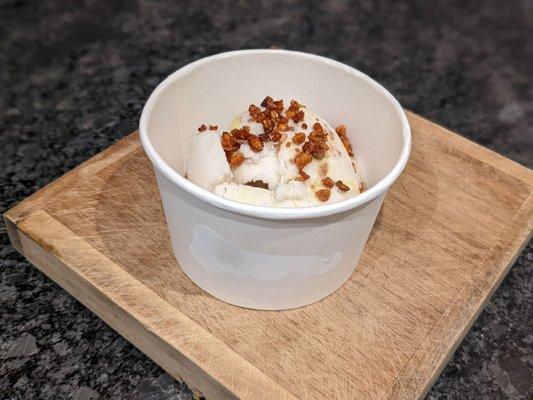 Cashew ice cream made with oat milk ~