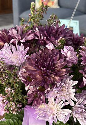 A Country Rose Flower Shop