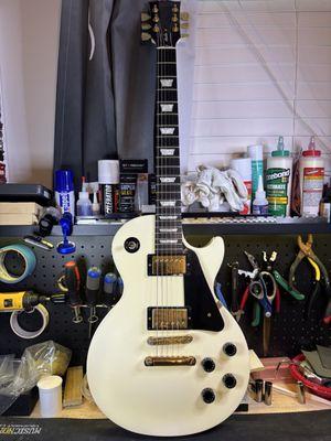 Epiphone electric guitar