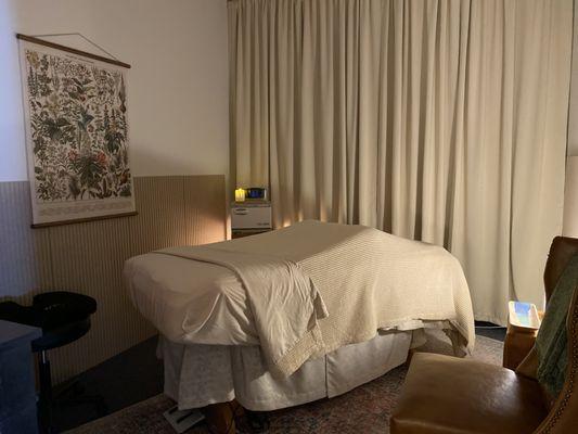 Middle treatment room and Lake Norman Wellness Specialists at 224 Rolling Hill Road Suite 1 in Mooresville, North Carolina