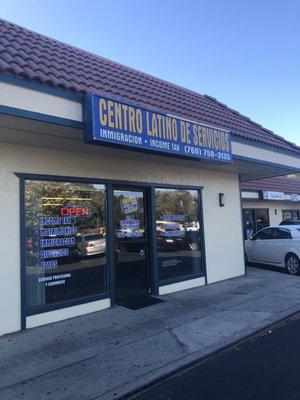 Centro Latino De Servicios