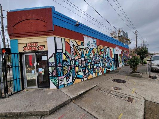 La Familia Meat Market