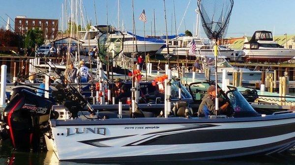 Crazy Tails Sportfishing