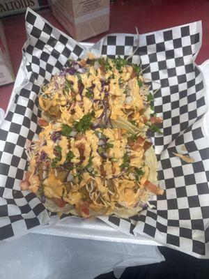 Great tacos, fish tacos you would like it. Very good size and good price.