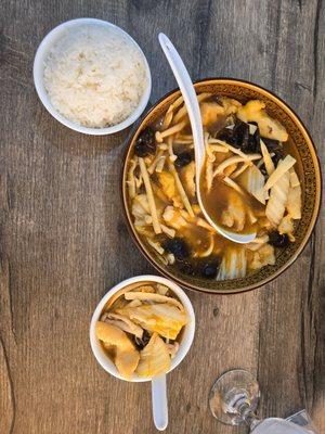 Fish in golden sour soup. Not very golden, nor sour. Only brown, and spicy.