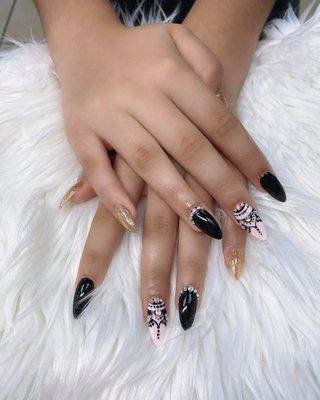 Luxury Nails