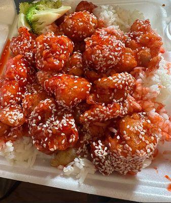 Love this place! The food is always hot, fresh, and full of flavor. The staff treats you like family, and the portions are more than generou