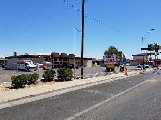 U-Haul Neighborhood Dealer