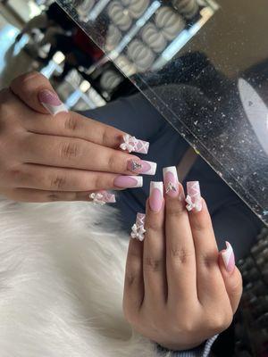 nails are cute whoever did these did great