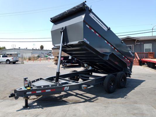 FJM Truck & Trailer Center