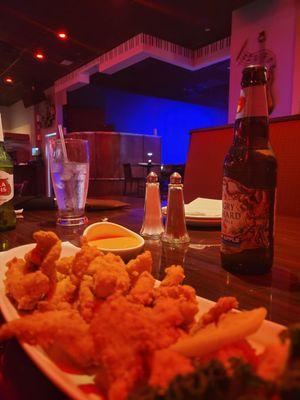 Piano Keys Restaurant & Lounge