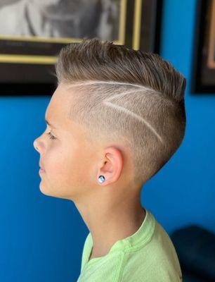 Lady Jane's Grand Rapids - Knapps Crossing