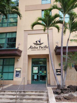Aloha Pacific Federal Credit Union (Downtown location).