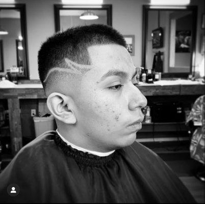 Mid Fade w/ Design by "Billy The Barber"