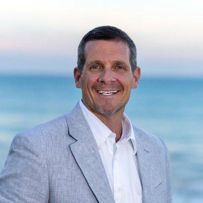 Gibbs Baum, Broker Associate