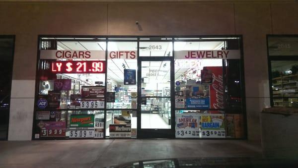 Smoke 4 U and Gift 2