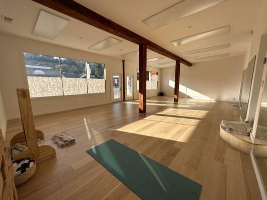 Anahata Yoga & Wellness