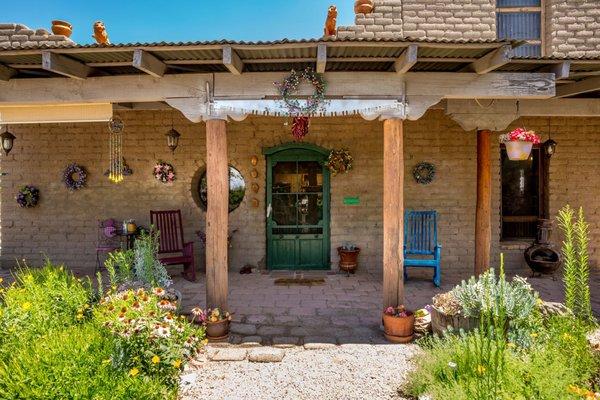 Hidden Oasis Bed and Breakfast