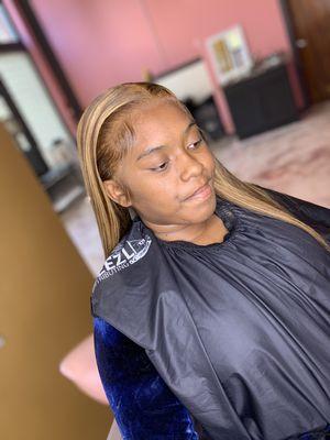 Maxine’s Salon de Luxe