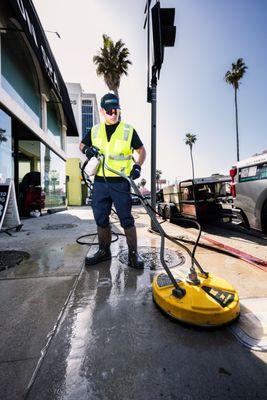 Shoreline Pressure Washing