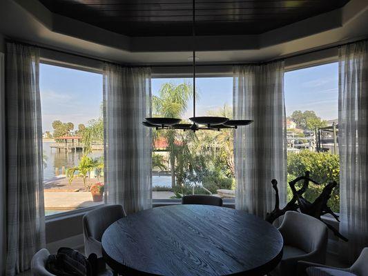 We installed Purelite 60 by Sunscape for a natural view with great UV and heat rejection.