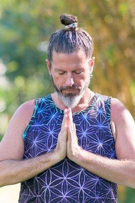 Craig Does incall and outcall in Pahoa. Like a DEEP MASSAGE? This is your guy. Lomi Lomi, Deep Tissue, Swedish, Sports, Medical, Reiki