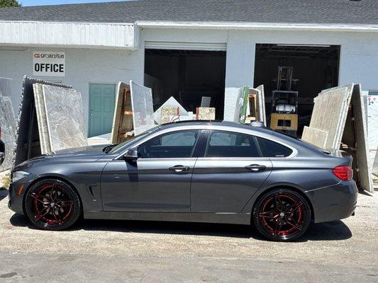 Lakeside Collision Center