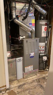 New Carrier gas furnace and AC