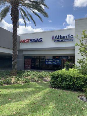FASTSIGNS