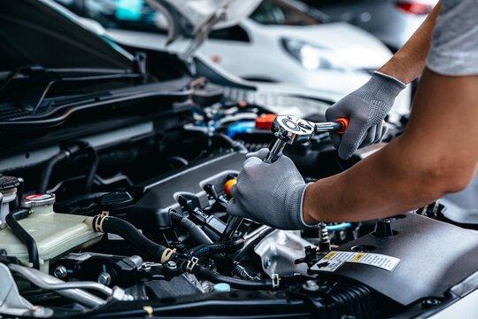 In a Flash Mobile Mechanic