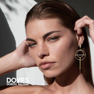 18k gold fashion jewelry with diamonds