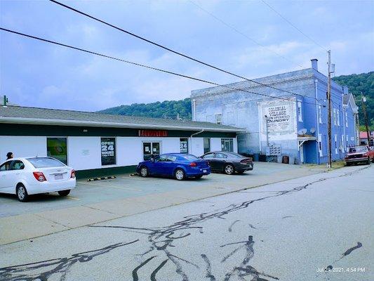 Mon Valley Laundromat