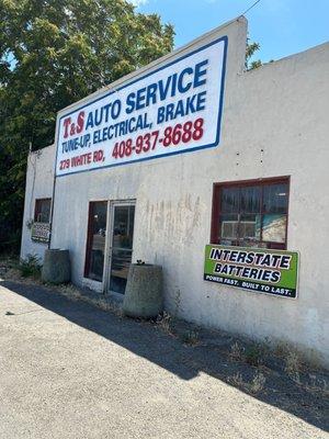 T & S Auto Service