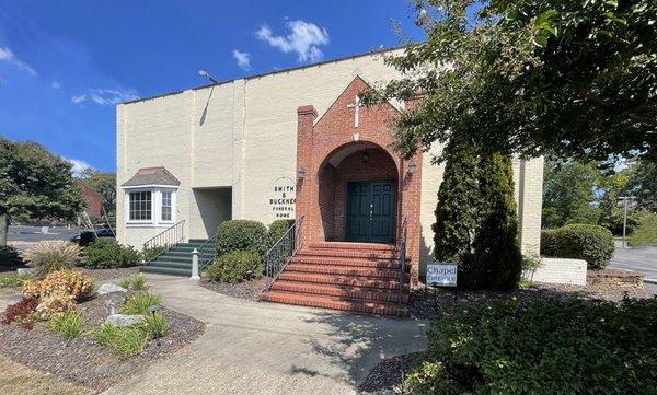 Smith & Buckner Funeral Home
