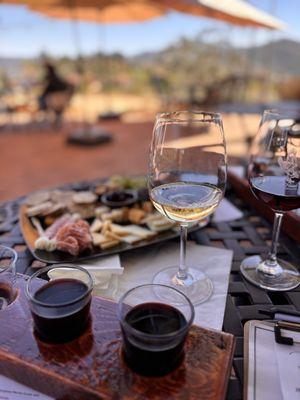 Hungry Hawk Vineyards & Winery