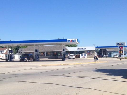 Graf's Mobil Station