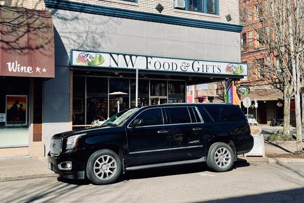 Luxury doesn't has to look fancy on the outside, but lets just say individual climate control is an amazing luxury.