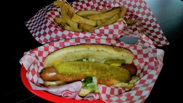 Chicago Dog - Chris and Rob's - St Paul