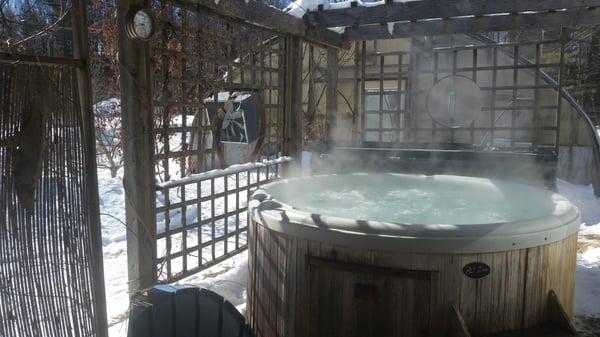 Riverview Sauna Spa & Massage Therapy