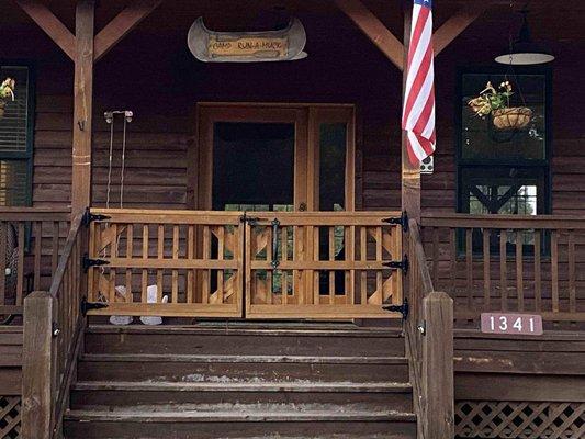 Amber Sells the Sierras