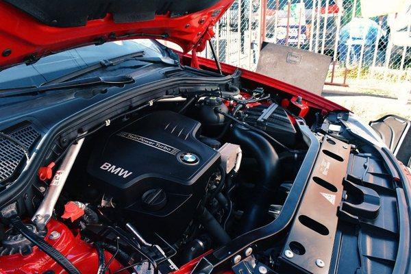 Engine bay looking superb!
