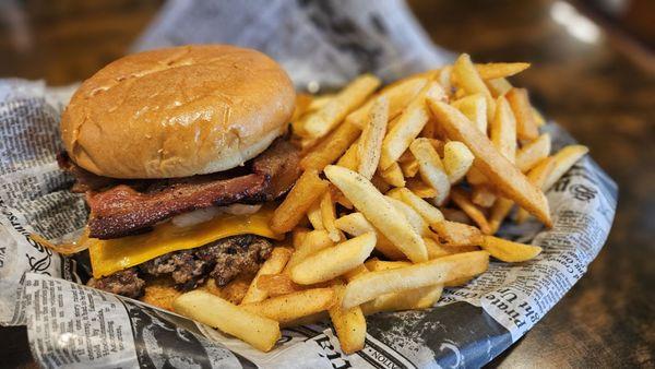 Woodland Burgers & Wings