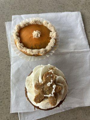 Pumpkin spice cupcake cop and gingerbread cupcake.