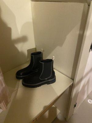 Stonesthrow Boutique