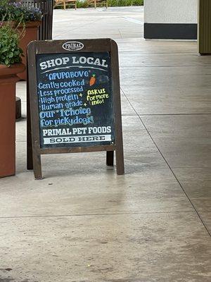 Woodlands Pet Food & Treats