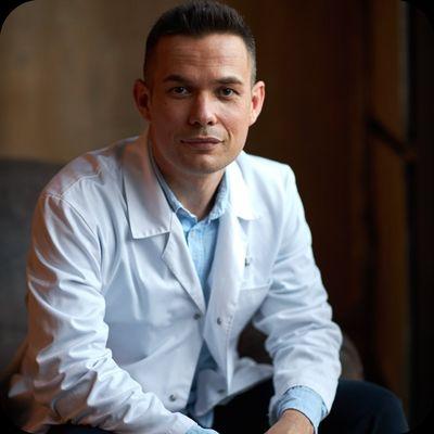 Call Dr Max Chiropractic